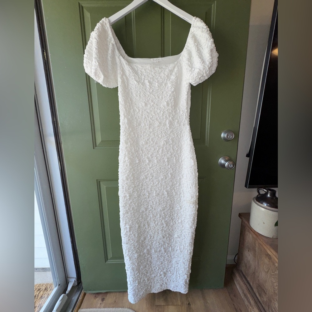 Endless Blu White Textured Top
